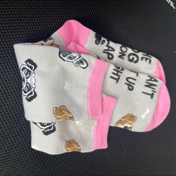 Dog Socks Non-Slip One Size Fits Most NWOT - Picture 6 of 7